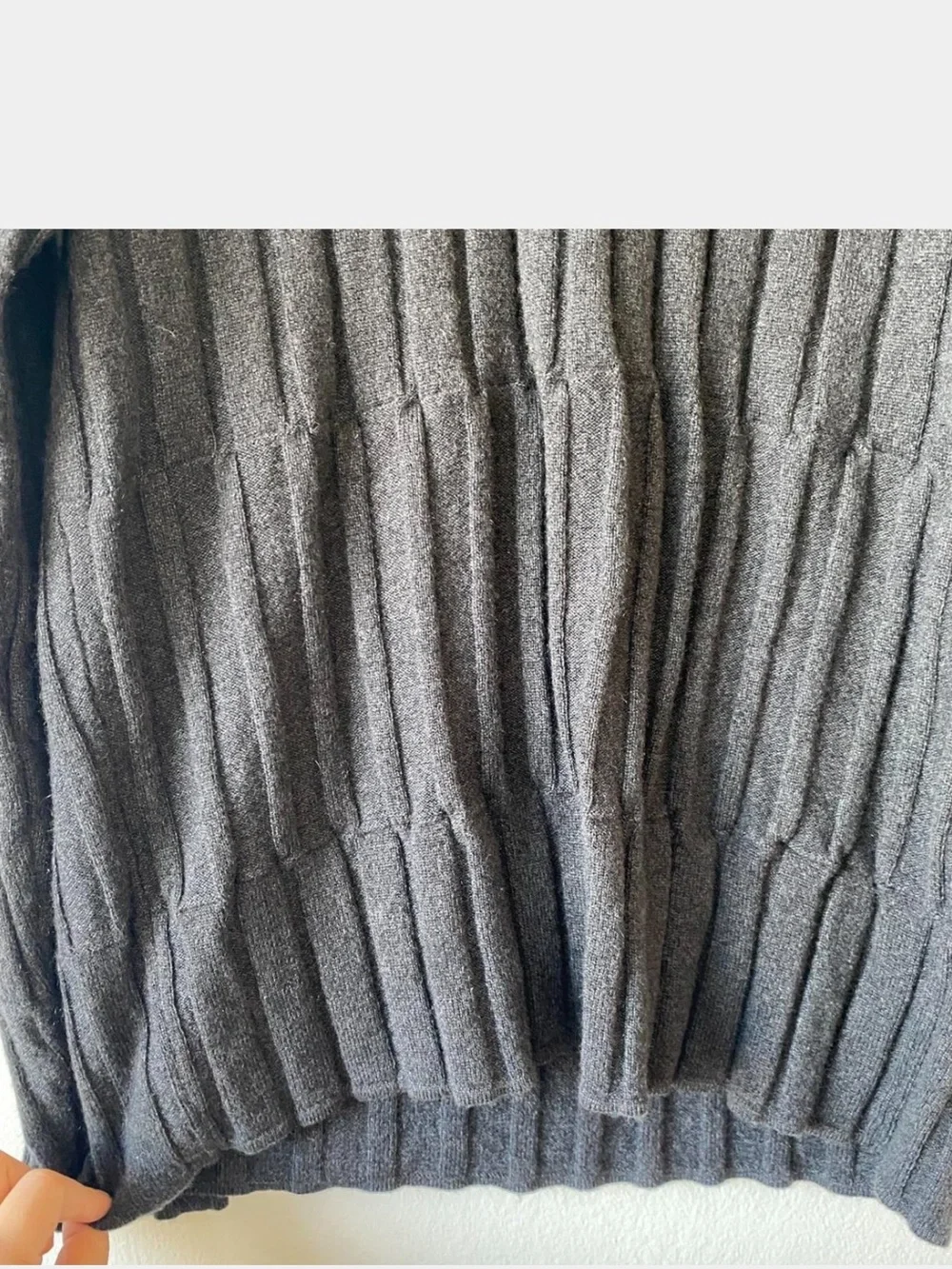 Jil Sander V Neck Cashmere Ribbed Grid Sweater